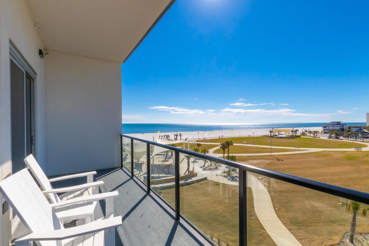 Elegant 4 Bedroom Luxury Condo With Rooftop Pool Next To The Hangout Gulf Shores Exterior photo