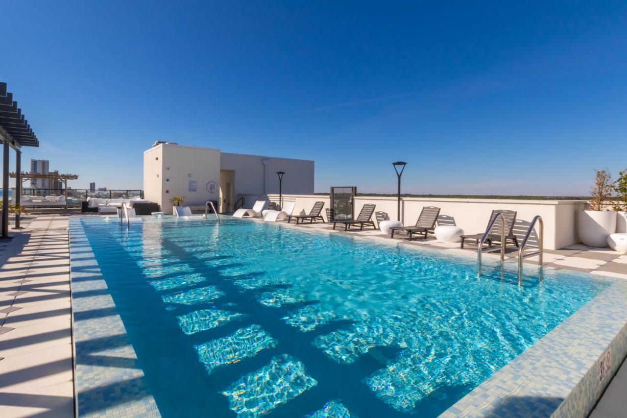 Elegant 4 Bedroom Luxury Condo With Rooftop Pool Next To The Hangout Gulf Shores Exterior photo